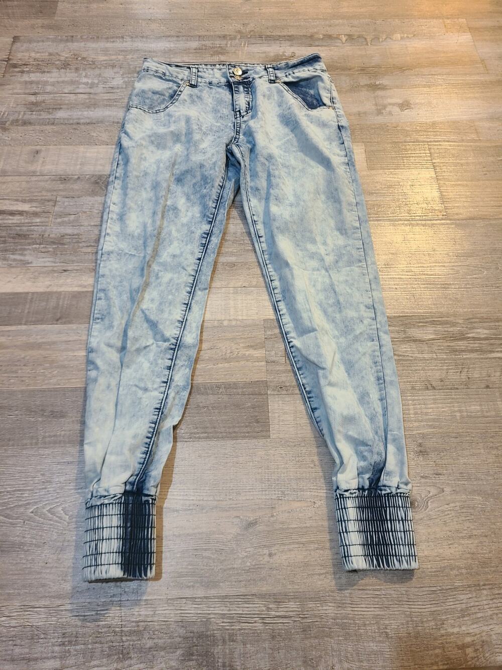 Exocet size 3 junior's acid/ white wash jogger style jeans